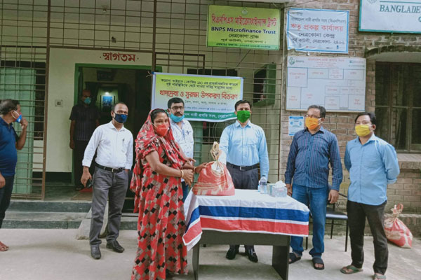 নেত্রকোনায় নারী প্রগতির সহায়তা অব্যাহত