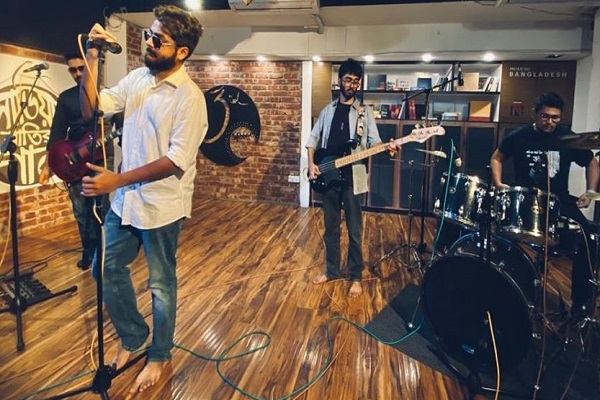 আসছে অবলিকের নতুন গান 'আস্বাসন'