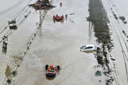 জাপানে বন্যা-ভূমিধসে মৃত্যুর সংখ্যা বেড়ে ৫৩