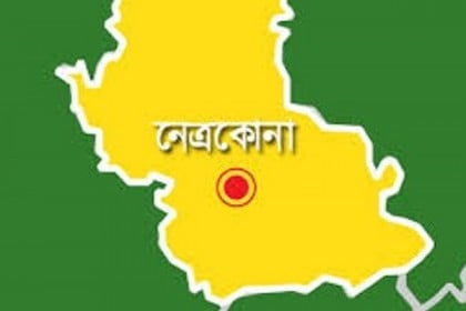 তৃতীয় বিয়ে করায় স্বামীকে গরম পানিতে ঝলসে দিলো স্ত্রী