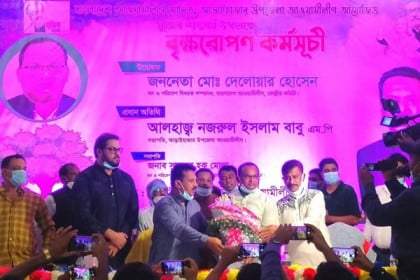 আড়াইহাজারে বৃক্ষরোপণ কর্মসূচির উদ্বোধন