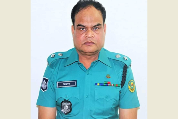 করোনায় প্রাণ গেল সিএমপি উপ-কমিশনারের