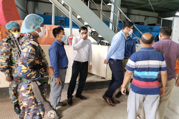 টঙ্গীতে নদী দূষণ রক্ষায় অভিযান, ৩ লাখ টাকা জরিমানা