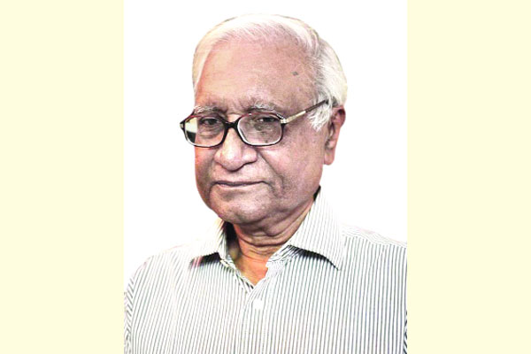 চাকরির নিরাপত্তা প্রভাব আর ক্ষমতার জন্যই বাড়ছে আগ্রহ