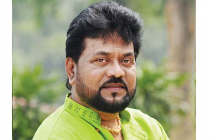 এন্ড্রু কিশোরের সম্মানে মোমবাতি প্রজ্জ্বলন বুধবার 