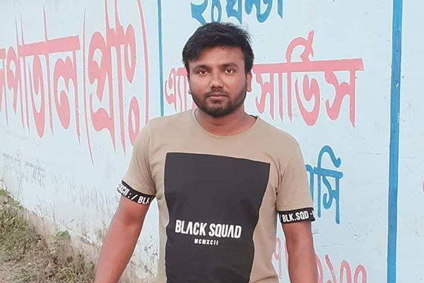 মনোহরগঞ্জে কিশোরীকে আটকে রেখে ধর্ষণ, আত্মগোপনে ধর্ষক
