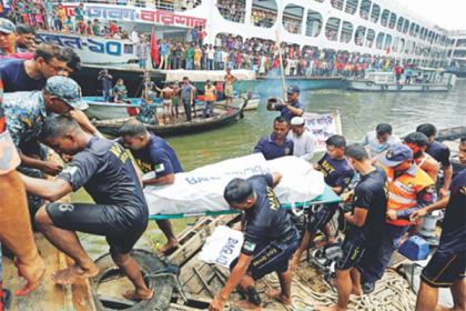 লঞ্চডুবি: ময়ূর-২ এর চালক শিপন ও শাকিল গ্রেফতার