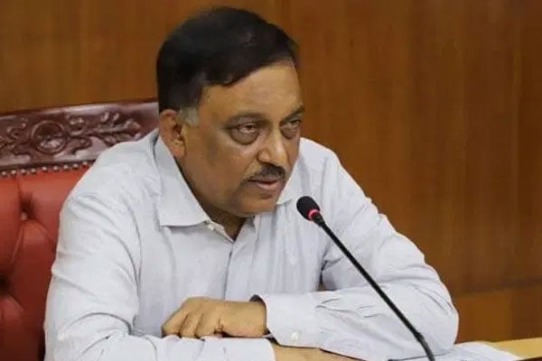 'সরকারি ছুটির সঙ্গে মিল রেখেই পোশাকসহ শিল্প-কলখানার শ্রমিকদের ছুটি'