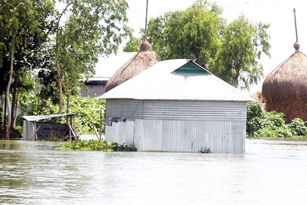 শেরপুরে বাড়ছে ব্রহ্মপুত্রের পানি, জামালপুরের সাথে যোগাযোগ বন্ধ