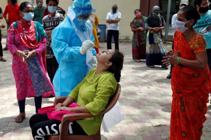 ভারতে করোনা আক্রান্তের সংখ্যা ১০ লাখ ছাড়াল