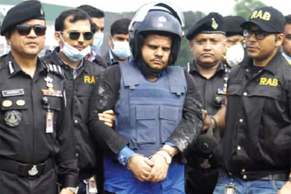 সাহেদকে র‌্যাবের কাছে হস্তান্তর