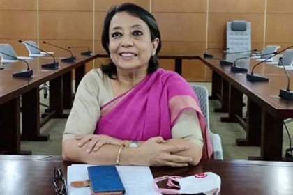 রোগ প্রতিরোধ ক্ষমতা বাড়ায় যোগব্যায়াম: রীভা গাঙ্গুলি