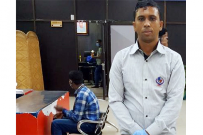 যাত্রীর জুসার ও সাউন্ড বক্সের ব্যাটারিতে মিলল ৫ কেজি স্বর্ণ!