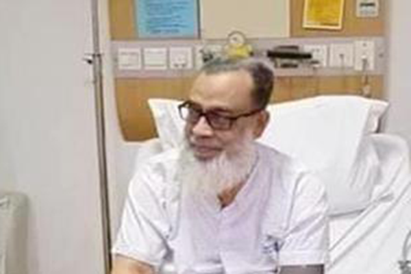 করোনায় মারা গেলেন প্রখ্যাত সার্জন আবদুল্লাহ আল ফারুক