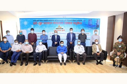 ৬ হাসপাতালে ৫০টি হাই-ফ্লো ন্যাজাল ক্যানোলা প্রদান করল এস. আলম গ্রুপ