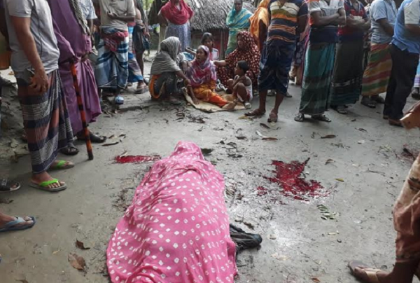 খুলনায় বিদেশ ফেরত যুবককে কুপিয়ে হত্যা