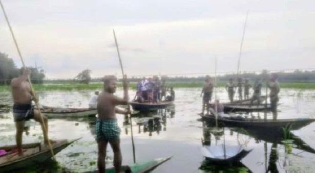 টাঙ্গাইলে বিদ্যুৎস্পৃষ্টে ৫ নৌকা আরোহী নিহত