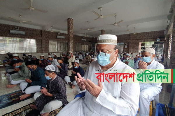 রাজশাহীতে ঈদের প্রধান জামাতে সম্প্রীতি ও সৌহার্দ্য রক্ষার আহ্বান