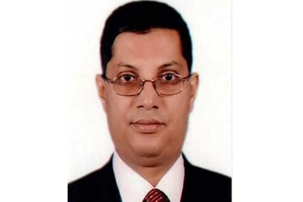 লেজিসলেটিভ ও সংসদ বিষয়ক সচিব হলেন মইনুল কবির