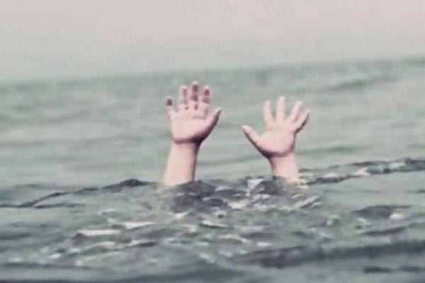 নদীতে গোসল করতে নেমে প্রাণ গেলো স্কুলছাত্রীর