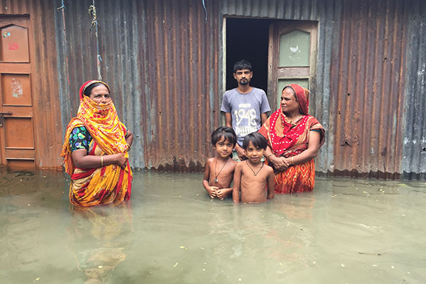 বন্যায় সিরাজগঞ্জের পাঁচ লক্ষাধিক মানুষ ক্ষতিগ্রস্ত