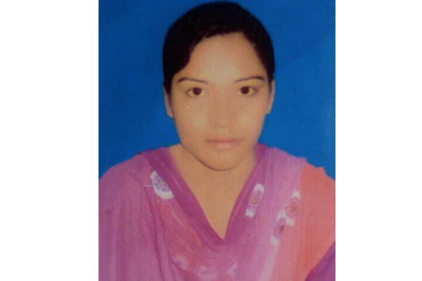 ঢাকায় ফেরার পথে দুলাভাইয়ের ছুরিকাঘাতে গার্মেন্ট কর্মী খুন