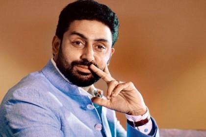 অবশেষে করোনা মুক্তি, হাসপাতাল ছেড়ে বাড়িতে অভিষেক বচ্চন