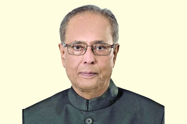 ভেন্টিলেটর সাপোর্টে করোনা আক্রান্ত প্রণব মুখার্জি
