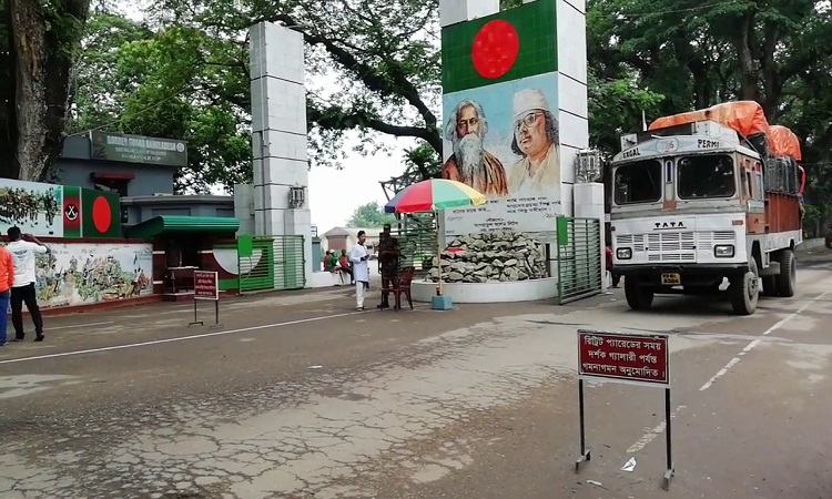 জন্মাষ্টমী উপলক্ষে বেনাপোল বন্দরে আমদানি-রপ্তানি বন্ধ