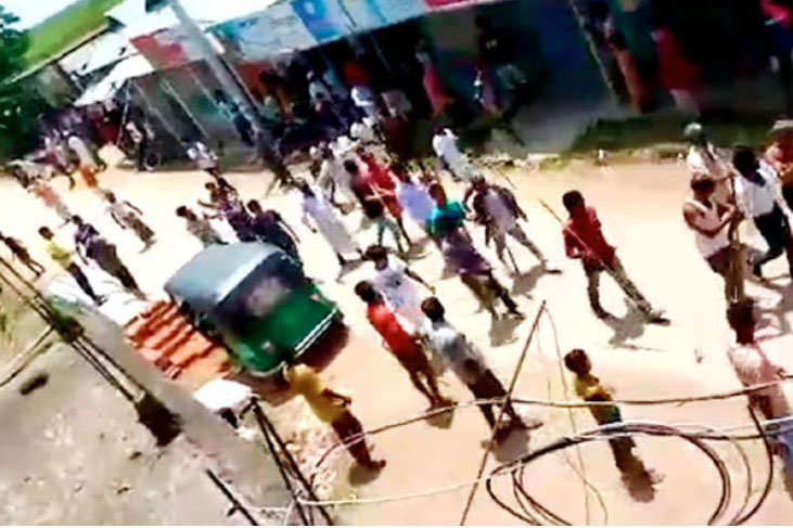 রিকশার সাইড দেওয়া নিয়ে সেই সংঘর্ষের মামলার পলাতক আসামির মৃত্যু

