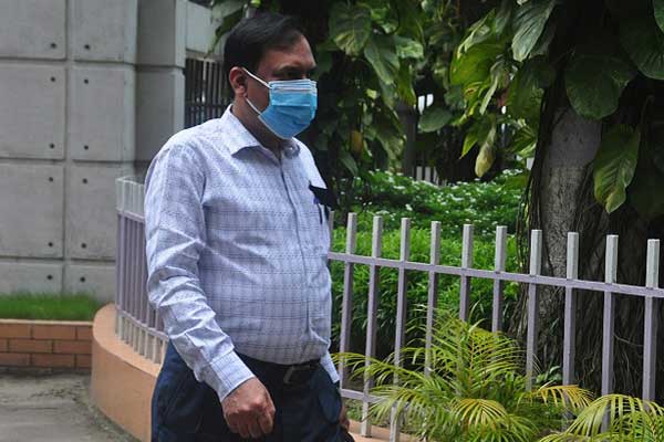 নিজেকে সৎ দাবি স্বাস্থ্য অধিদফতরের সাবেক ডিজির