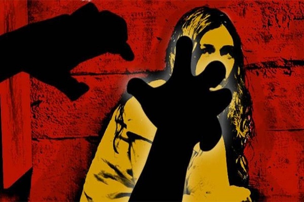 মঠবাড়িয়ায় দুই শিক্ষার্থীকে ধর্ষণের অভিযোগ  