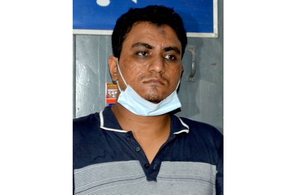 ডিজে শাকিলকে সহযোগিতা করতেন শ্রম মন্ত্রণালয়ের এক কর্মচারী