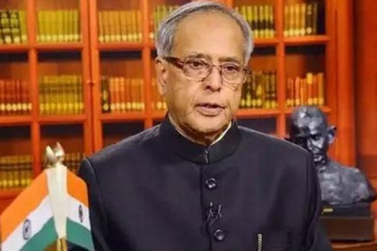 চিকিৎসায় সাড়া দিচ্ছেন প্রণব মুখার্জী 

