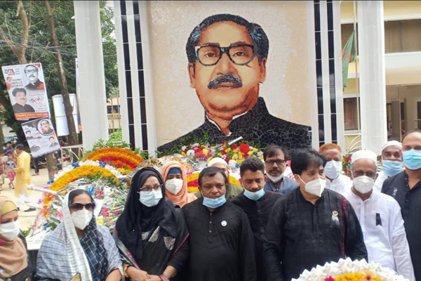 যথাযোগ্য মর্যাদায় সোনারগাঁয়ে জাতীয় শোক দিবস পালিত