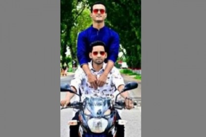 ধামরাইয়ে বাস-মোটরসাইকেল সংঘর্ষে প্রাণ গেল দুই কলেজছাত্রের