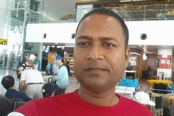 কুমিল্লায় মাইক্রোবাসের ধাক্কায় মোটরসাইকেল আরোহী নিহত