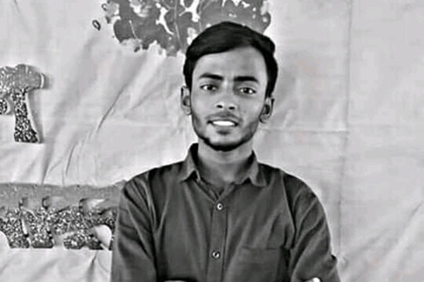 ফেসবুকে 'আল বিদা' স্ট্যাটাস দিয়ে ঢাবি ছাত্রের আত্মহত্যা 