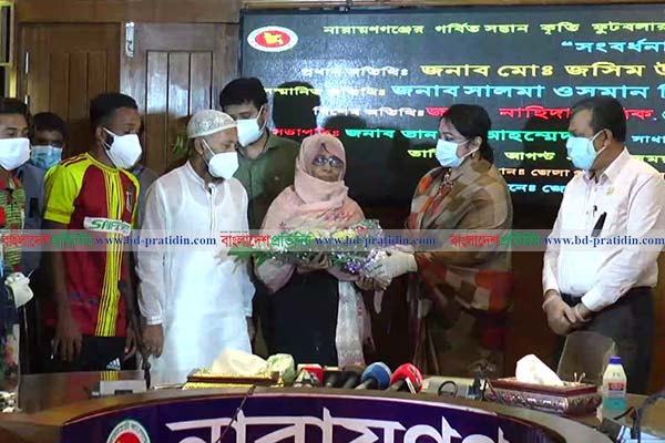 সেই আরিফকে সংবর্ধনা