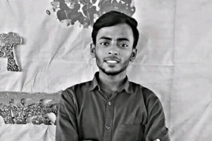 ফেসবুকে 'আল বিদা' স্ট্যাটাস দিয়ে ঢাবি ছাত্রের আত্মহত্যা 