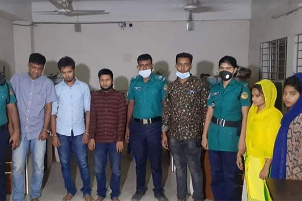 ডিবি পুলিশ পরিচয়ে মুক্তিপণ দাবি, অতঃপর...