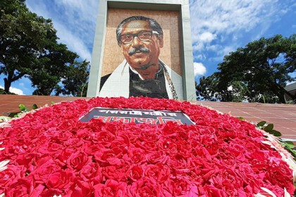 সিলেটে বঙ্গবন্ধুর স্থায়ী প্রতিকৃতির উদ্বোধন
