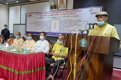 প্রধানমন্ত্রীর যোগ্য নেতৃত্বের কারণে করোনায় কেউ না খেয়ে মরেনি: তথ্যমন্ত্রী
