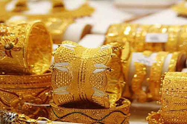 স্বর্ণের দাম আরও কমেছে