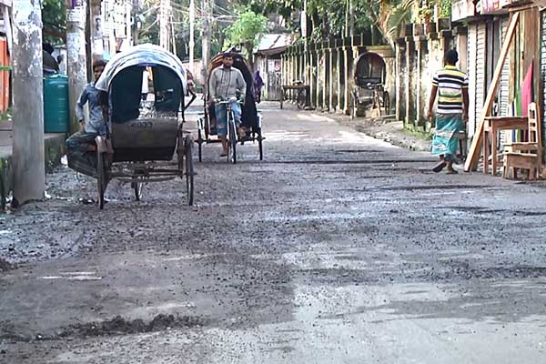 কমতে শুরু করেছে কীর্তনখোলার জোয়ারের পানি