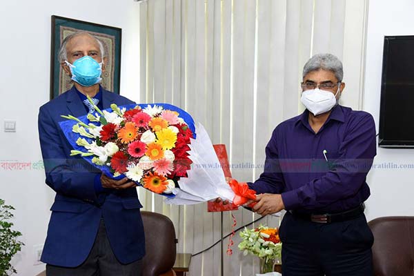 জাতীয় জাদুঘর বোর্ড অব ট্রাস্টিজের নতুন সভাপতি অধ্যাপক আরেফিন সিদ্দিক