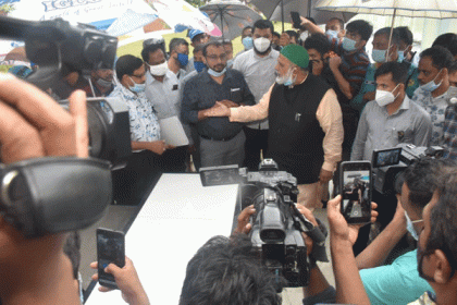 চসিকের বিপ্লব উদ্যানে দোকান নির্মাণে অনিয়ম