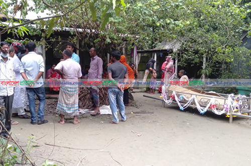 পাবনায় জন্মদিনের উৎসবে বিষাক্ত মদপানে দুই কলেজছাত্রের মৃত্যু