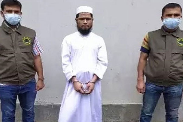 রাজধানীতে ‘নব্য জেএমবির শীর্ষস্থানীয় নেতা’ গ্রেফতার