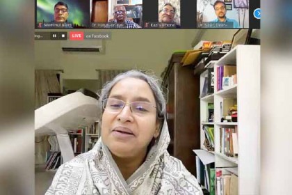 আগামী মাসেই শিক্ষার্থীদের ডিভাইস ও কম দামে ইন্টারনেট : শিক্ষামন্ত্রী